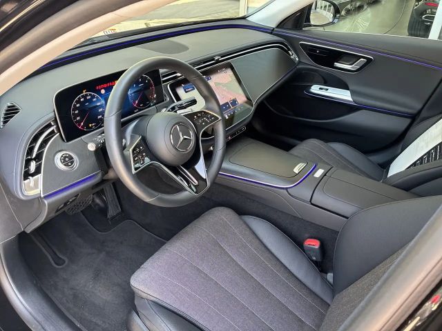 Mercedes-Benz E 220 4MATIC E 220 d Estate