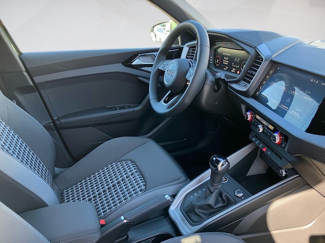Audi A1 30 TFSI Allstreet S-Tronic