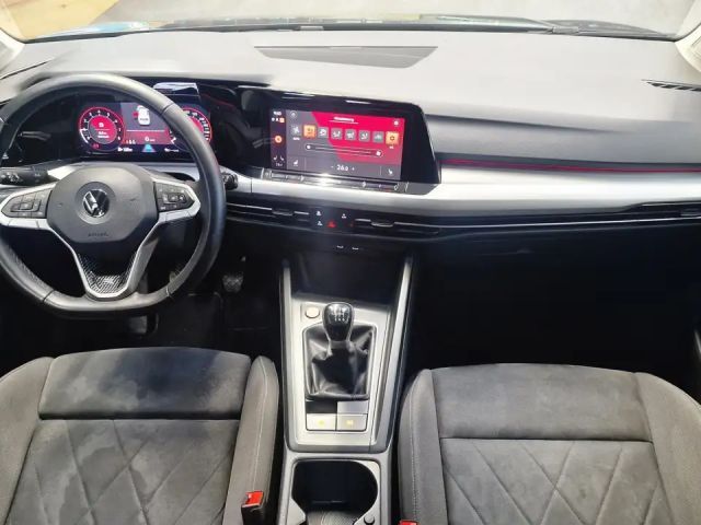 Volkswagen Golf 1.0 TSI Life