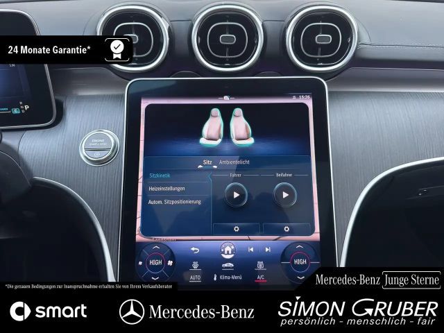 Mercedes-Benz C 200 AMG Line Sedan