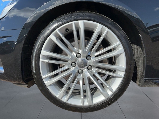 Audi A4 40 TFSI Avant S-Tronic