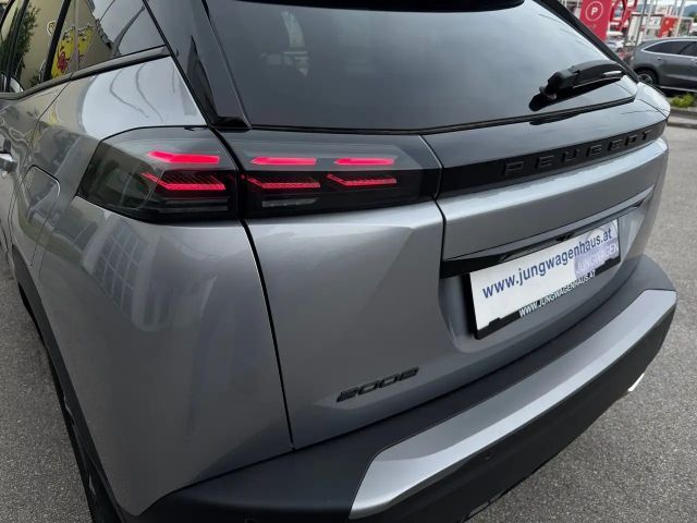 Peugeot 2008 Allure Pack EAT8 PureTech