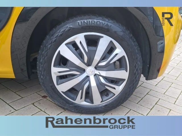 Peugeot E-208 Active Pack