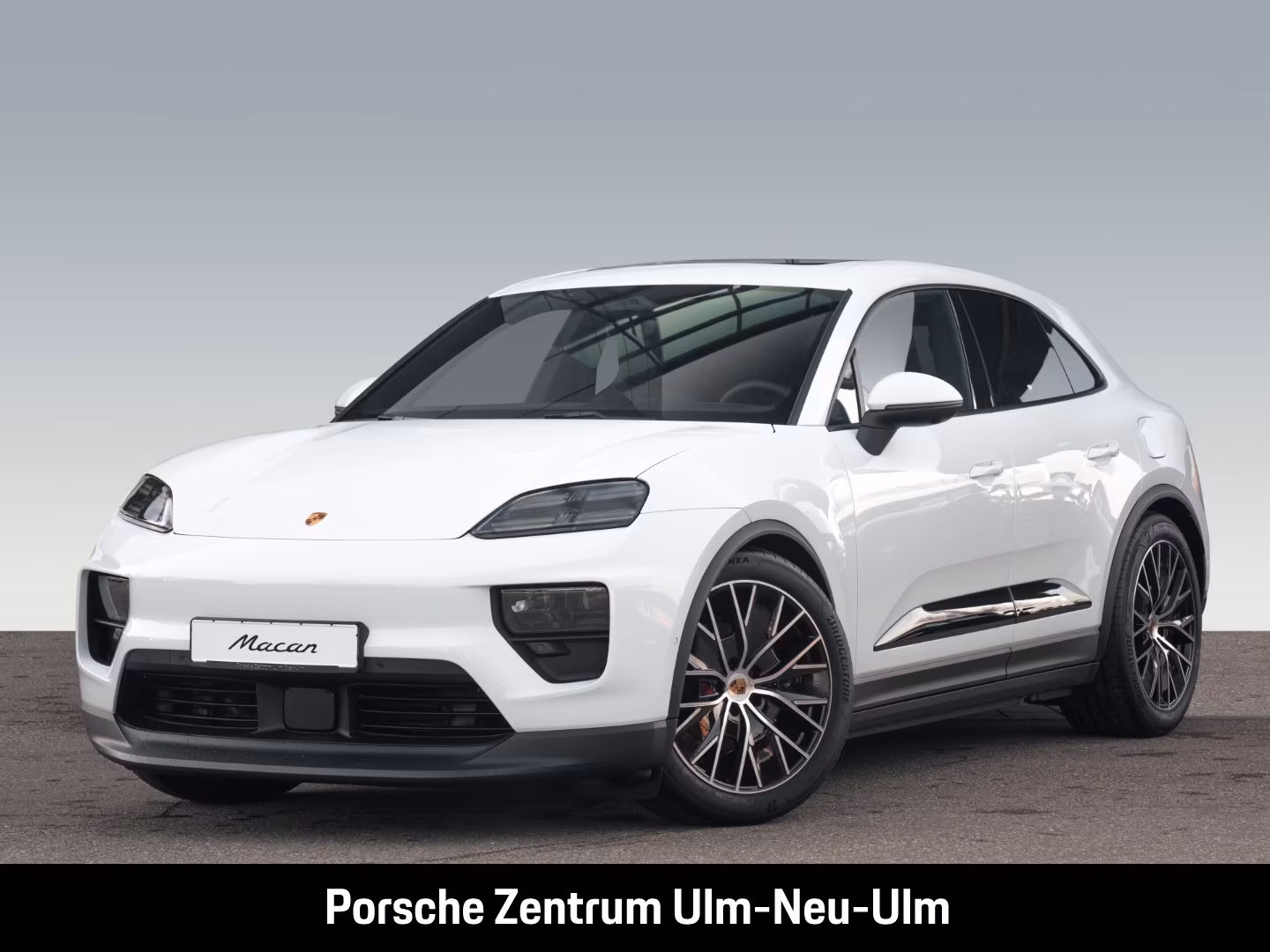 Porsche Macan Surround-View BOSE Luftfederung 21-Zoll