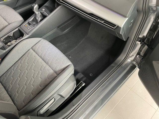 Volkswagen Golf 1.5 TSI Golf VIII Life