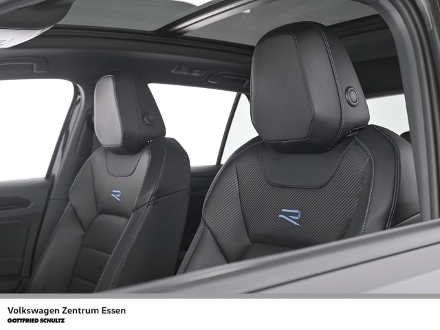 Volkswagen T-Roc T-Roc R Matrix Pano Akrapovic NaviPro