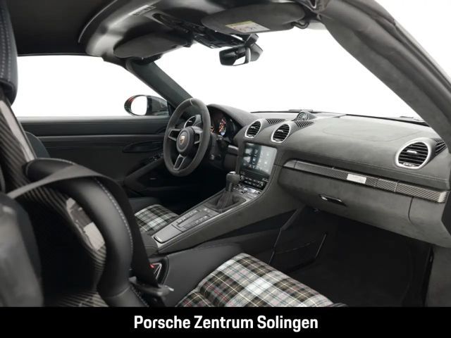 Porsche Cayman 718 RS