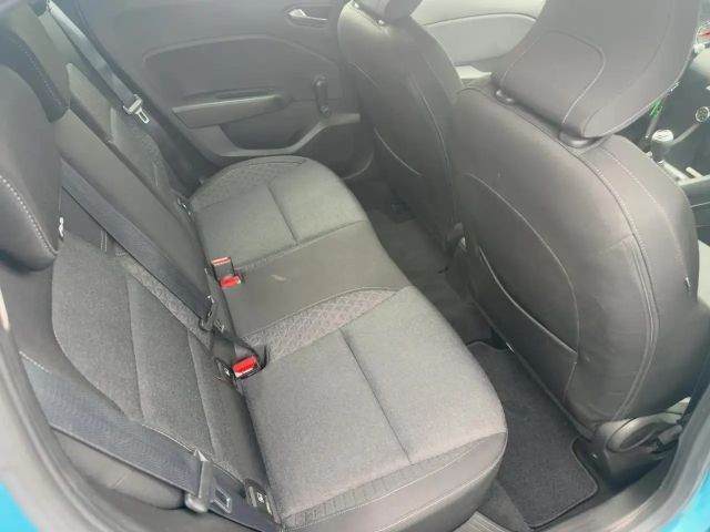 Renault Clio Experience