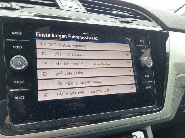 Volkswagen Touran 1.5 TSI IQ.Drive