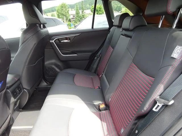 Suzuki Across Hybrid