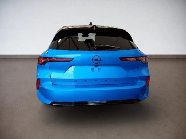 Opel Astra Sports Tourer Ultimate
