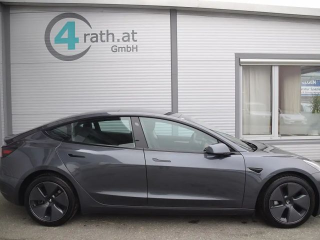 Tesla Model 3 AWD Long Range