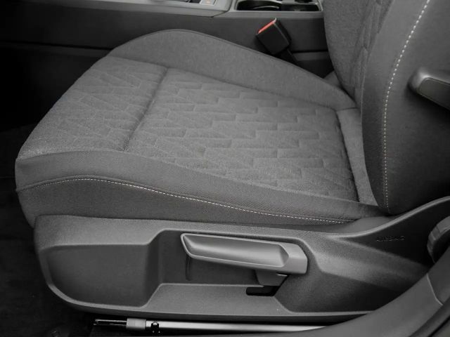 Volkswagen Golf 1.5 TSI Golf VIII Life Variant