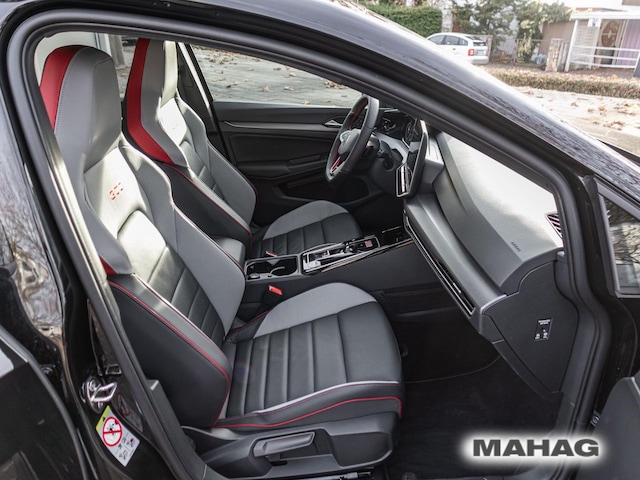 Volkswagen Golf 2.0 TSI Business GTI Golf VIII