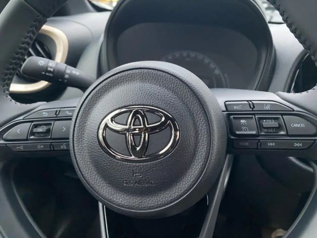 Toyota Aygo X Bi-Tone Hatchback