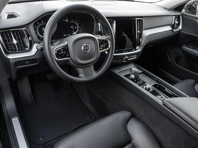 Volvo V60 Cross Country AWD Plus