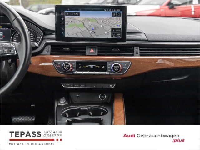 Audi A4 40 TFSI S-Tronic Sedan