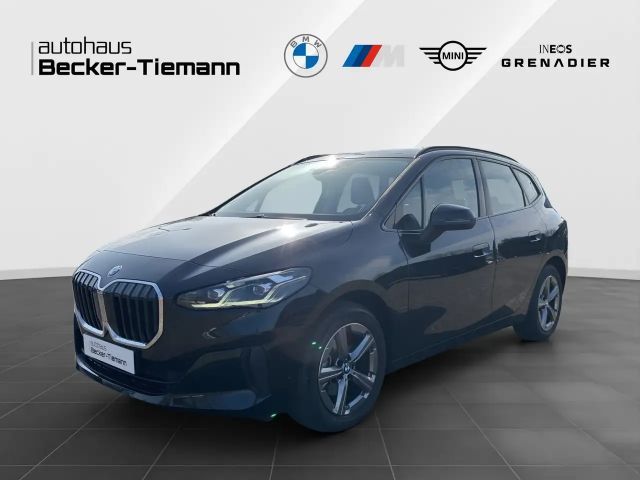 BMW 220 220i Active Tourer