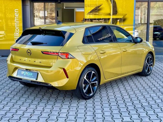 Opel Astra GS-Line Grand Sport