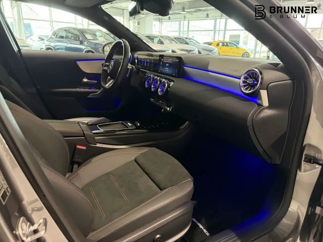 Mercedes-Benz A 250 4MATIC AMG Line