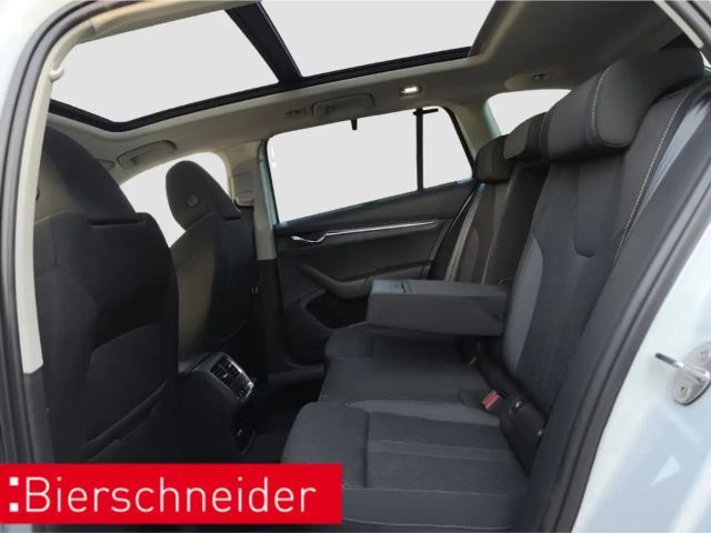 Skoda Octavia 2.0 TDI Combi Style Style