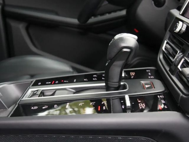 Porsche Macan LUFT*PANO*BOSE*14 Wege*20 Zoll*Vollleder!