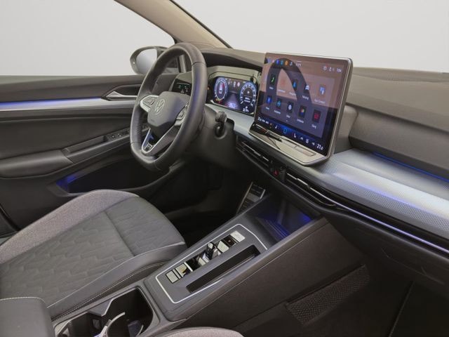 Volkswagen Golf 1.5 eTSI DSG Variant