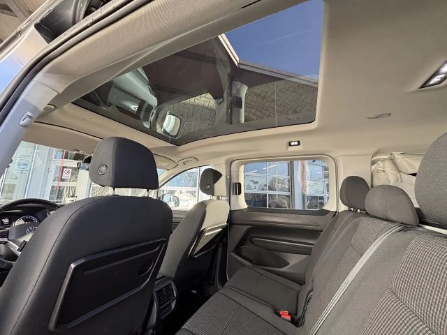 Volkswagen Caddy 1.5 TSI DSG Maxi