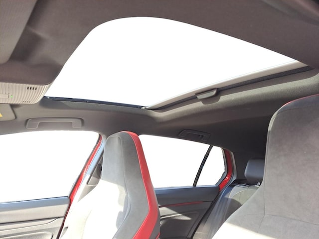 Volkswagen Golf DSG GTI IQ.Drive