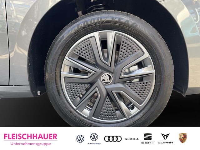 Skoda Fabia 1.5 TSI Tour