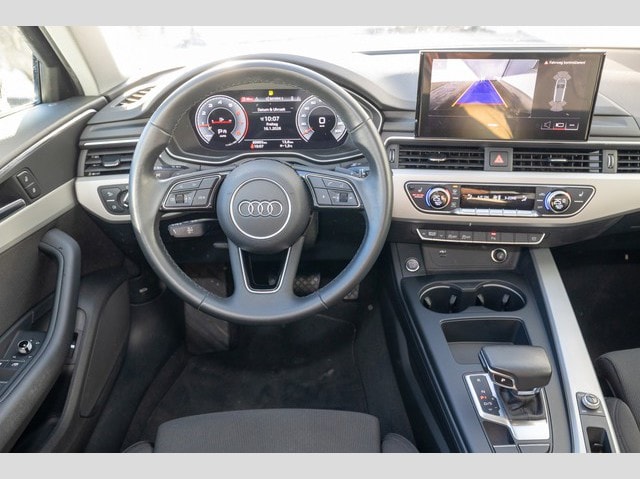 Audi A4 40 TFSI Avant S-Tronic