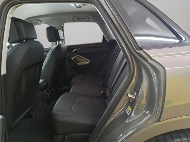 Audi Q3 35 TFSI S-Line S-Tronic