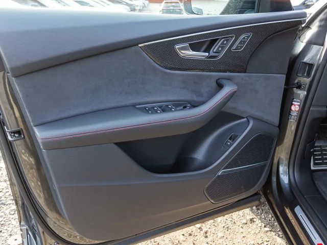 Audi Q8 50 TDI Quattro S-Line