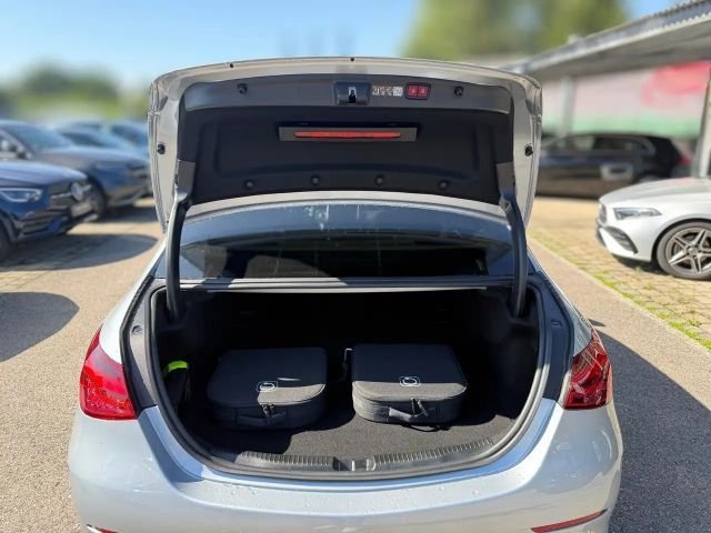 Mercedes-Benz C 63 AMG AMG Line Sedan