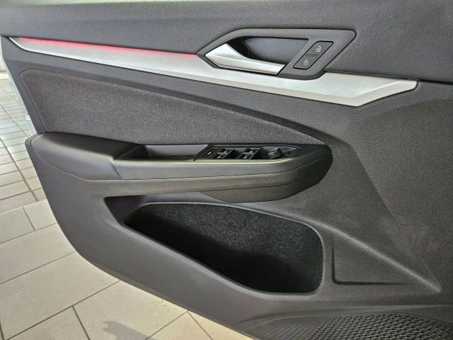 Volkswagen Golf 1.5 eTSI DSG Life