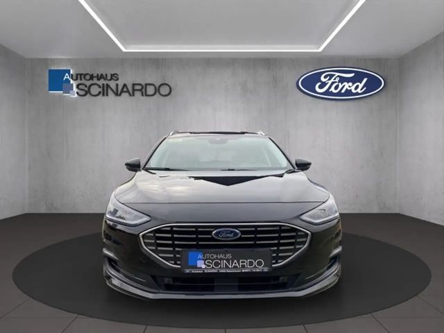 Ford Focus EcoBoost Titanium Wagon