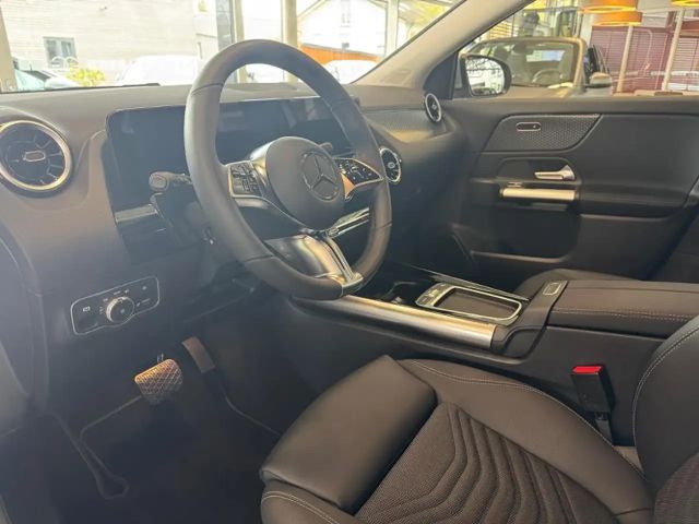 Mercedes-Benz GLA 180 GLA 180 d Progressive