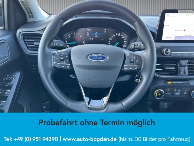 Ford Focus Cool & Connect