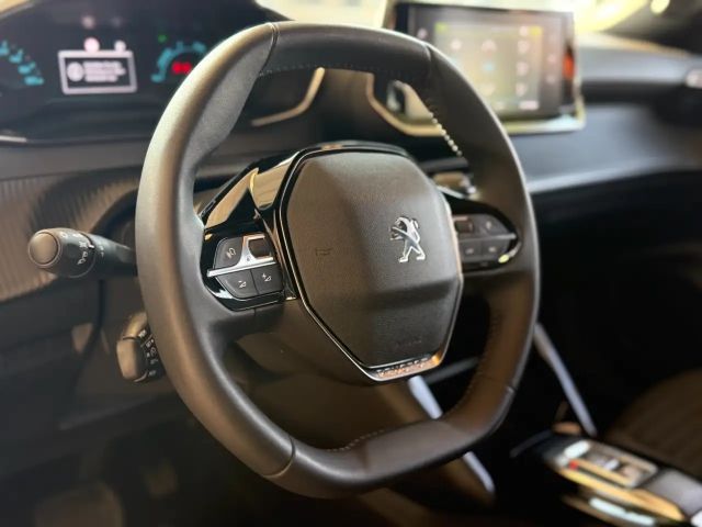 Peugeot E-2008 Active Pack