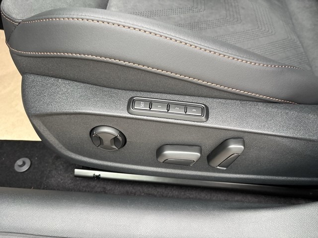 Cupra Leon 2.0 TSI 4Drive Sportstourer VZ