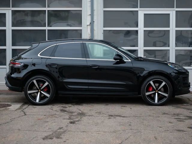 Porsche Macan S