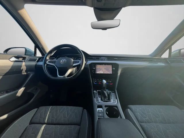 Volkswagen Passat 1.5 TSI Business DSG Variant