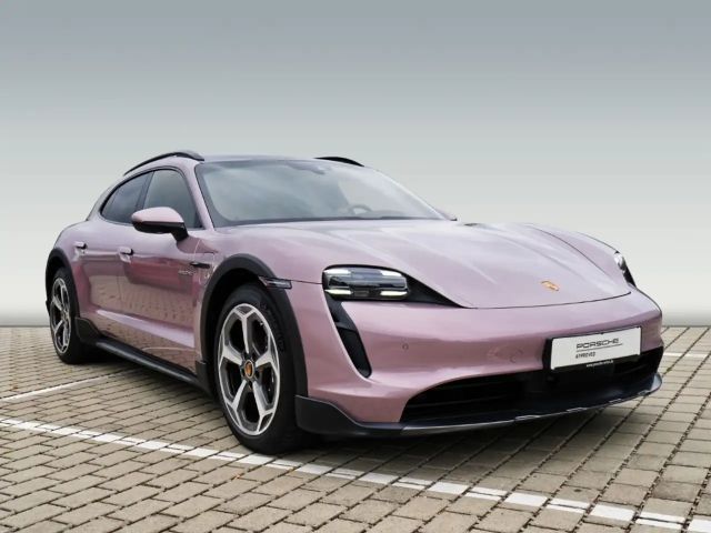 Porsche Taycan 4 Cross Turismo