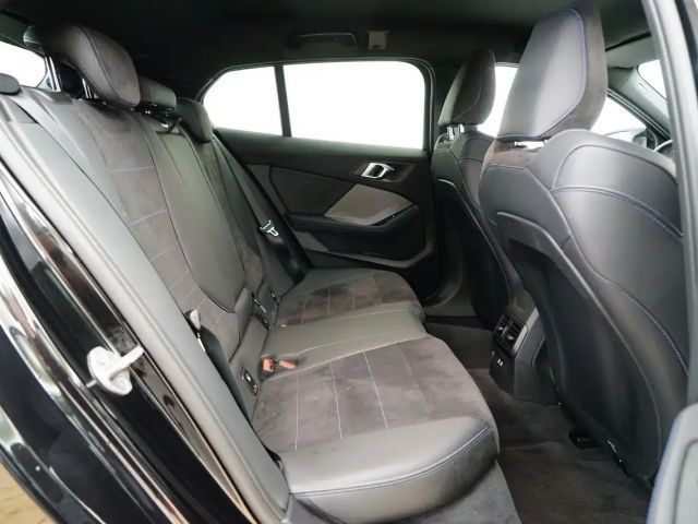 BMW 135 5-deurs Sedan xDrive