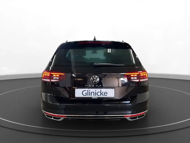 Volkswagen Passat 2.0 TSI R-Line Variant