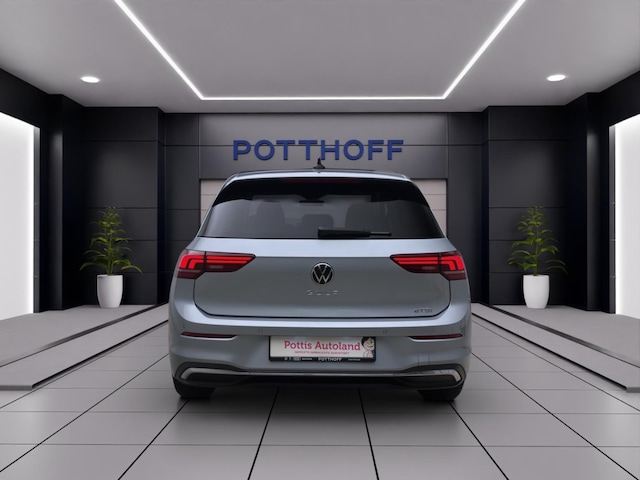 Volkswagen Golf 1.5 eTSI DSG