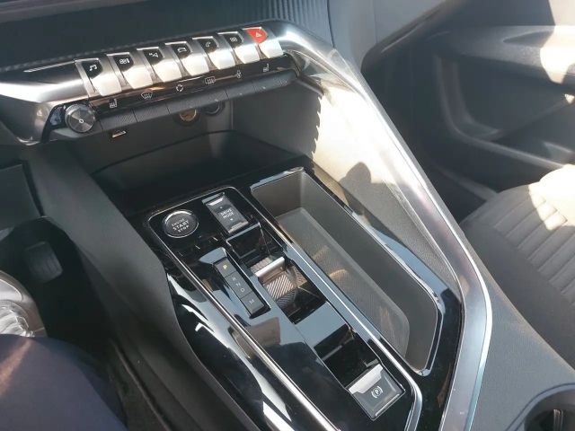 Peugeot 3008 Active Pack BlueHDi EAT8