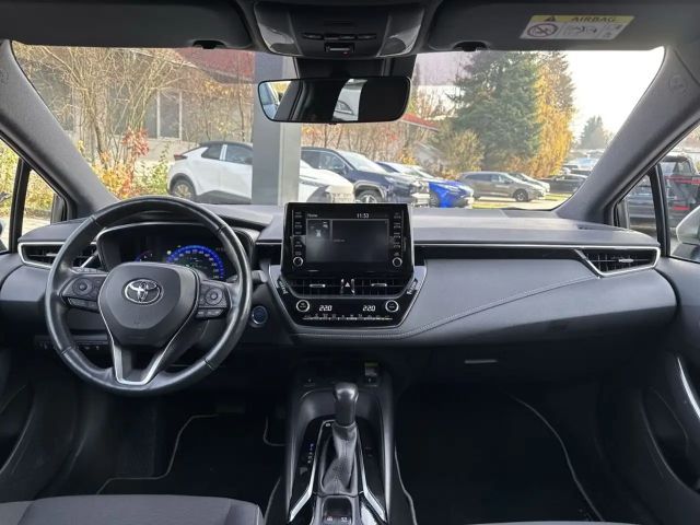 Toyota Corolla Hybride Team D