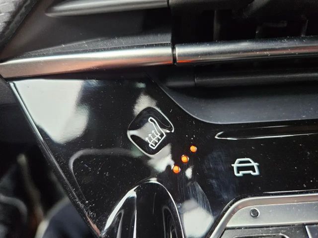 Peugeot E-208 GT-Line Hybrid