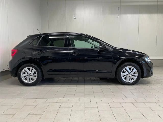 Volkswagen Polo 1.0 TSI DSG Style